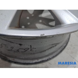 Peugeot - 5008 - Wheel