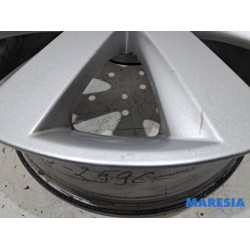 Peugeot - 5008 - Wheel