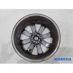 Peugeot - 5008 - Wheel