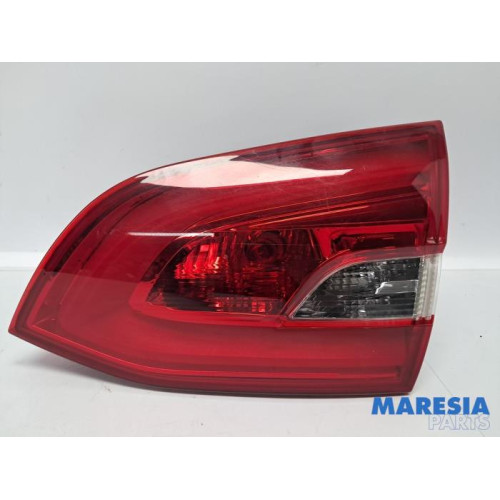Peugeot - 308 - Feu arrière droit