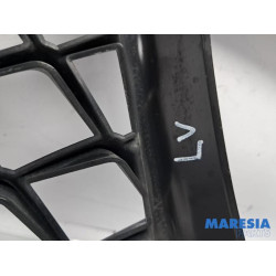 Alfa Romeo - Giulia - Grille