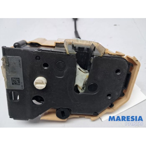 Alfa Romeo - Giulia - Rear door mechanism 4-door, right