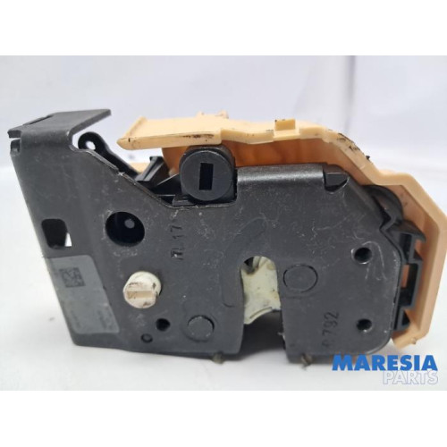 Alfa Romeo - Giulia - Rear door lock mechanism 4-door, left