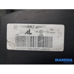 Alfa Romeo - Brera - Koplamp links