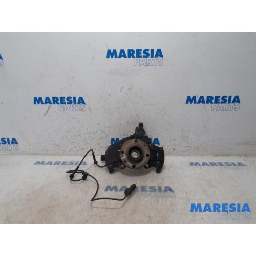 Fiat - 500 - Knuckle, front left