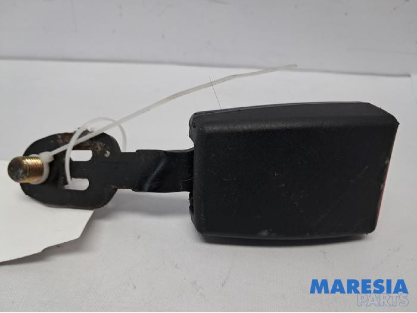 Alfa Romeo - Brera - Rear seatbelt buckle, right