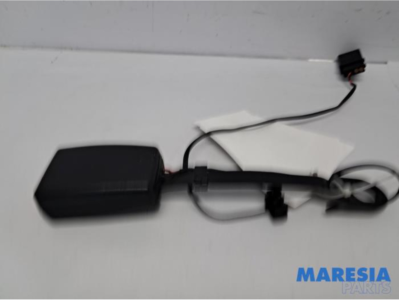 Alfa Romeo - Brera - Front seatbelt buckle, left