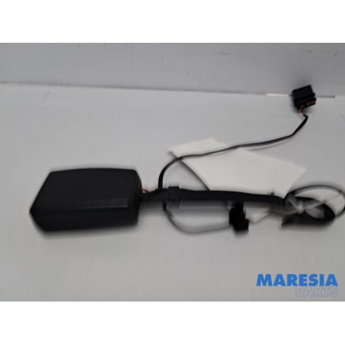 Alfa Romeo - Brera - Front seatbelt buckle, left