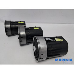 Alfa Romeo - Brera - Grille aération tableau de bord