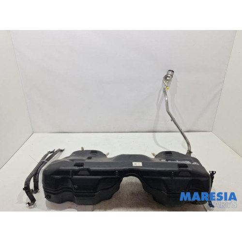 Alfa Romeo - Giulia - Tank