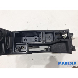 Alfa Romeo - Brera - Armrest