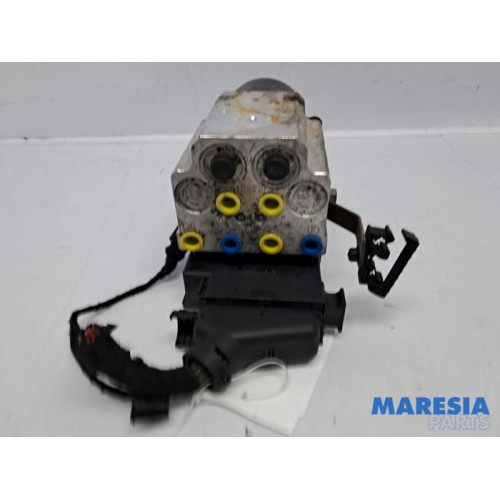 Alfa Romeo - Brera - ABS Pomp