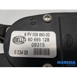 Alfa Romeo - Brera - Gaspedaal