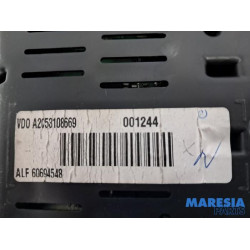 Alfa Romeo - Brera - Instrument de bord