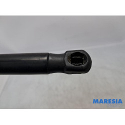 Alfa Romeo - Brera - Gasdemper Motorkap links