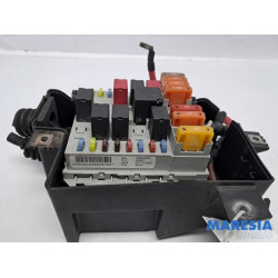 Alfa Romeo - Brera - Zekeringkast