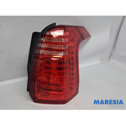 Peugeot - 5008 - Feu arrière droit