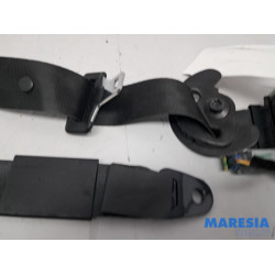 Peugeot - 5008 - Front seatbelt, left