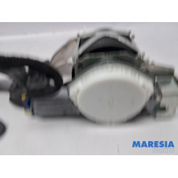 Peugeot - 5008 - Front seatbelt, left