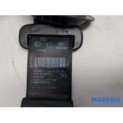 Peugeot - 5008 - Rear seatbelt, left