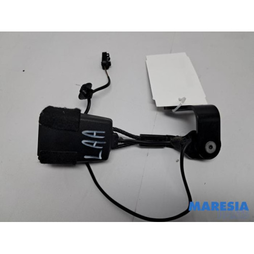 Peugeot - 5008 - Veiligheidsgordel Insteek links-achter