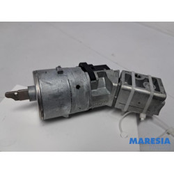 Peugeot - 5008 - Kontaktslot+Sleutel