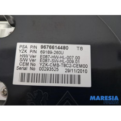 Peugeot - 5008 - Instrumentenpaneel