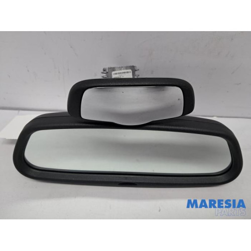 Peugeot - 5008 - Rear view mirror