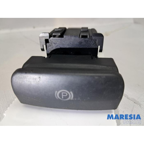 Peugeot - 5008 - Commutateur frein à main