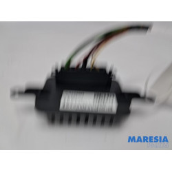 Peugeot - 5008 - Kachel Weerstand