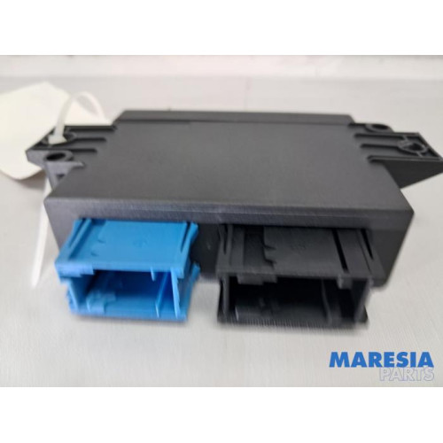 Peugeot - 5008 - PDC Module