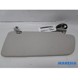 Peugeot - 5008 - Sonnenblende