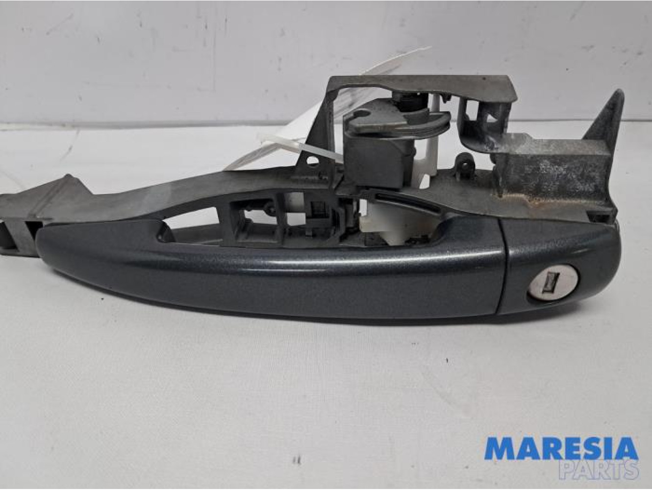 Peugeot - 5008 - Door handle 4-door, front left