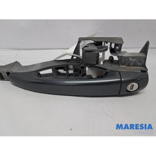Peugeot - 5008 - Door handle 4-door, front left