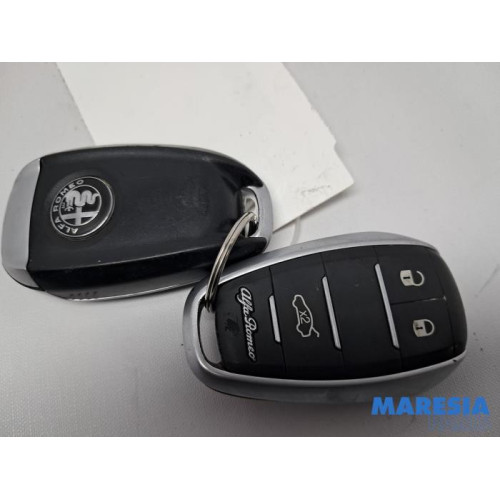 Alfa Romeo - Giulia - Sleutel