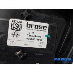 Alfa Romeo - Giulia - Rear door window mechanism 4-door, right