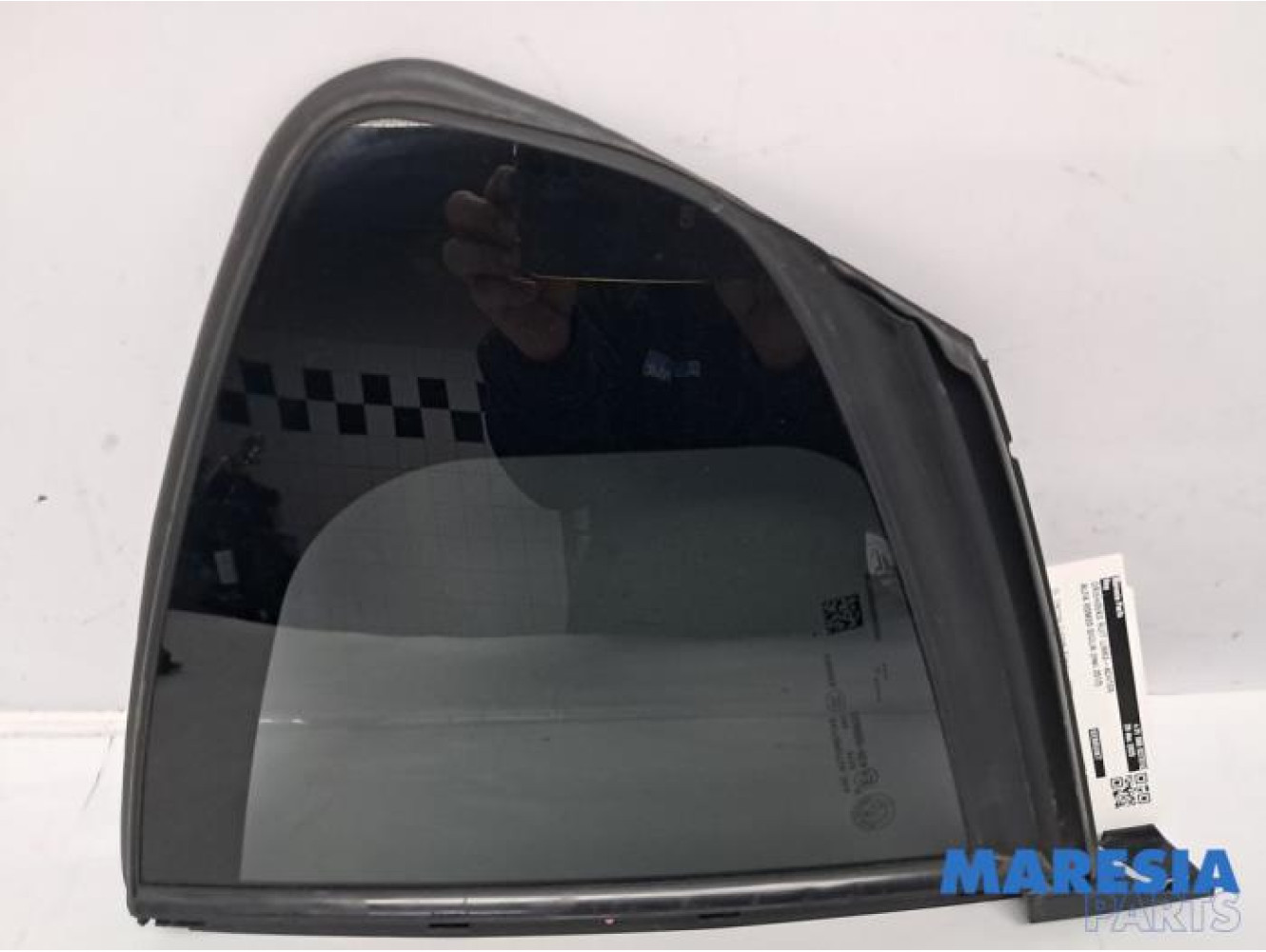 Alfa Romeo - Giulia - Driehoeks Ruit links-achter