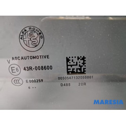 Alfa Romeo - Giulia - Rear door window 4-door, left