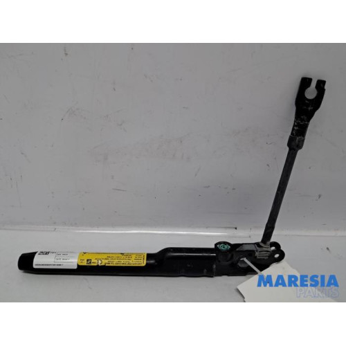 Alfa Romeo - Giulia - Gordelspanner rechts