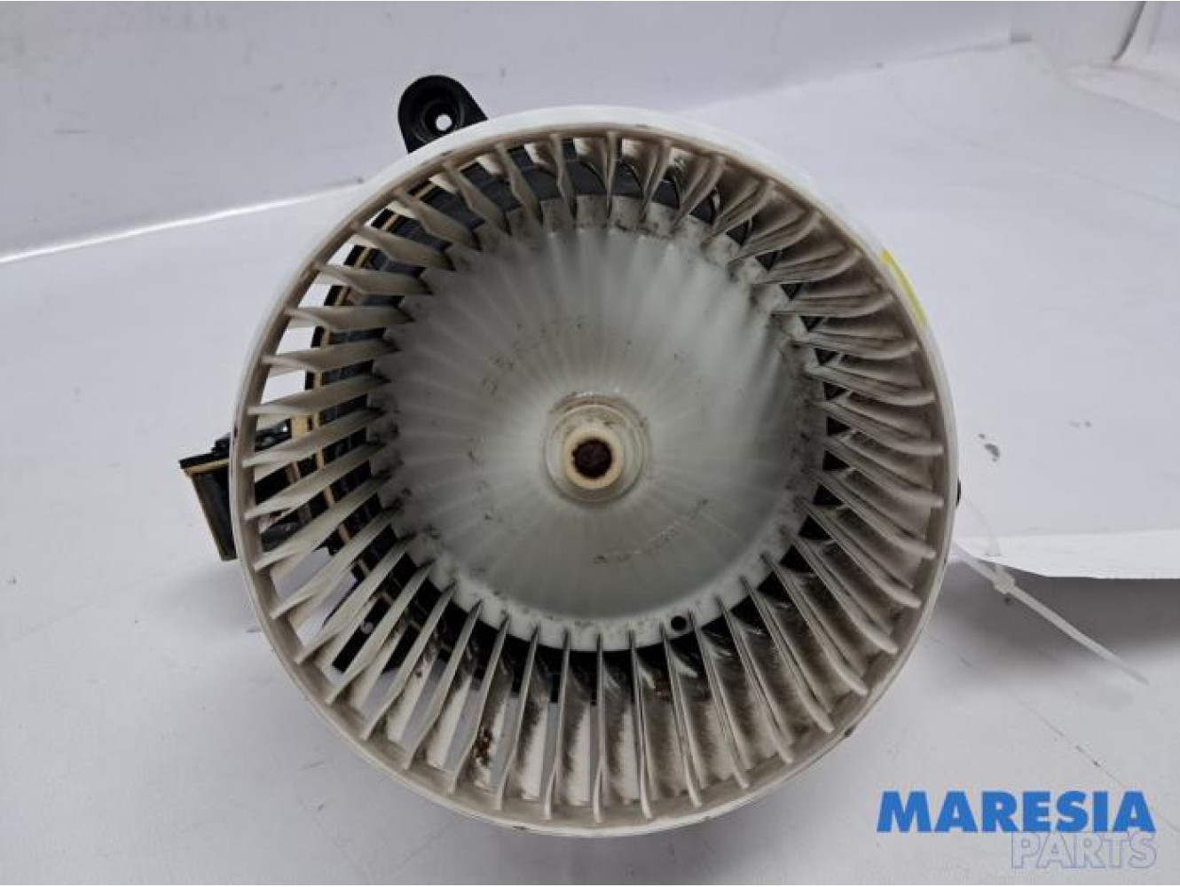Alfa Romeo - Giulia - Heating and ventilation fan motor