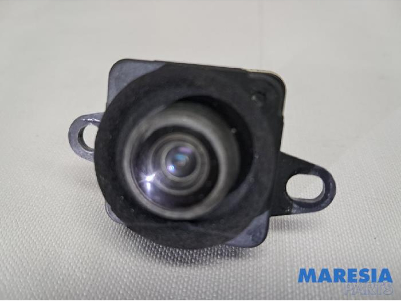 Alfa Romeo - Giulia - Reversing camera