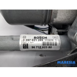 Peugeot - 5008 - Front wiper motor