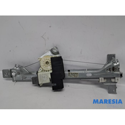 Peugeot - 5008 - Mécanique vitre 4portes arrière droite