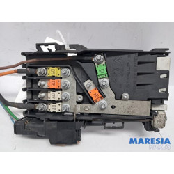 Peugeot - 5008 - Fuse box