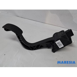 Peugeot - 5008 - Accelerator pedal