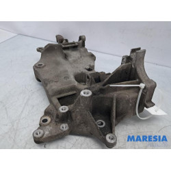 Peugeot - Boxer - Alternator upper bracket