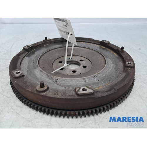 Peugeot - Expert - Schwungrad