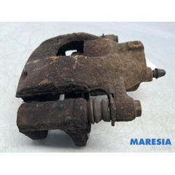 Citroen - C1 - Remklauw (Tang) links-voor