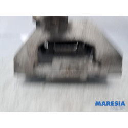 Alfa Romeo - Brera - Motorsteun