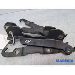 Alfa Romeo - Brera - Bonnet Hinge